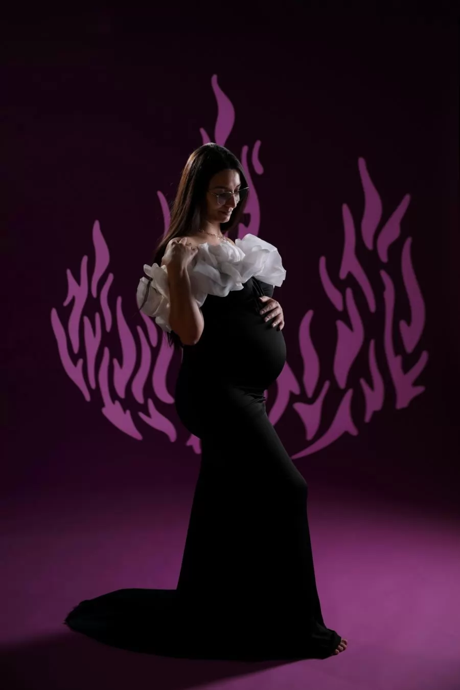 elegantna-bremenna-dama.webp