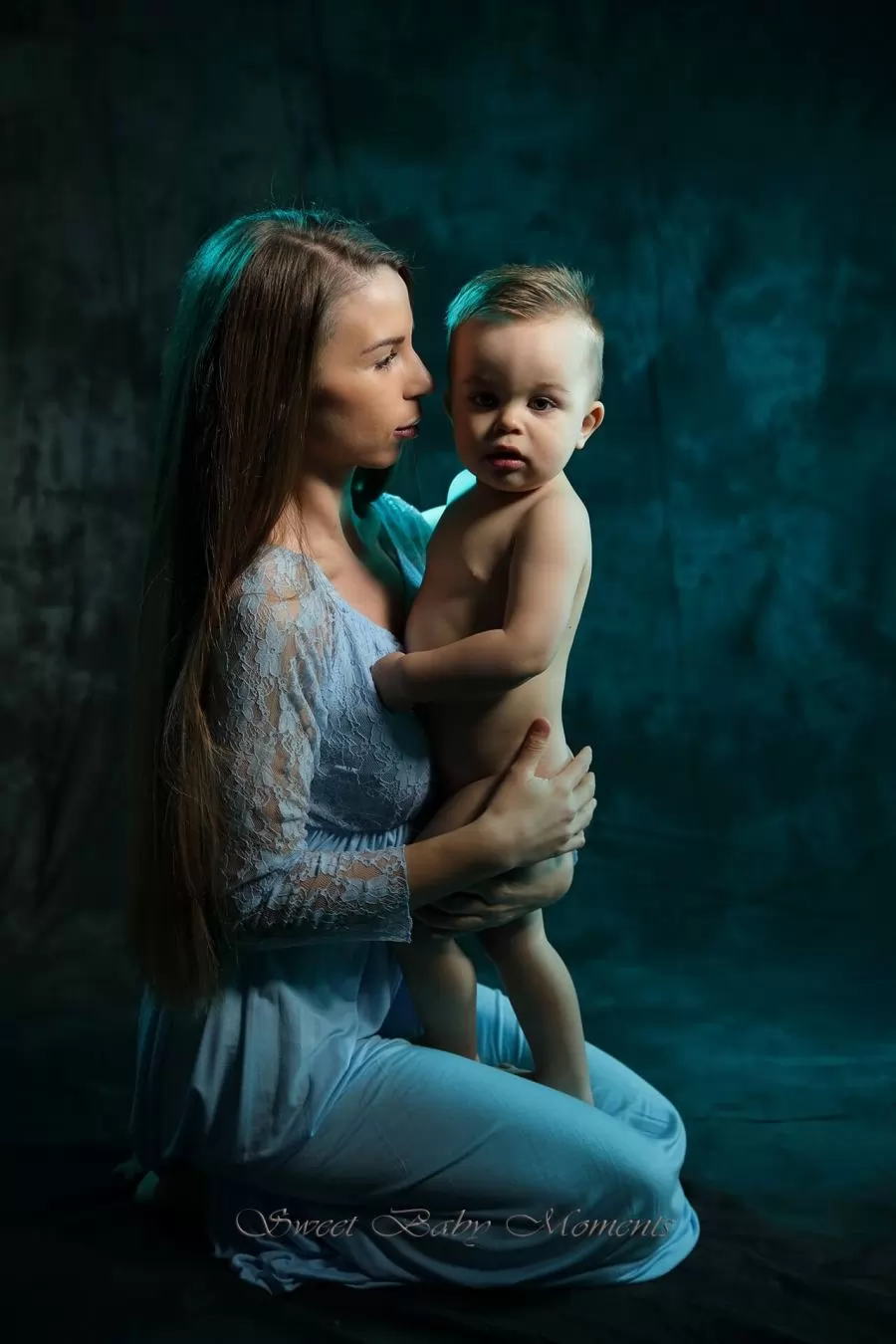 fotosesiya-mama-i-bebe-sinya-roklya-sofia.jpg